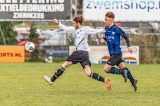 S.K.N.W.K. 1 - Brouwershaven 1 (comp.) seizoen 2021-2022 (38/119)